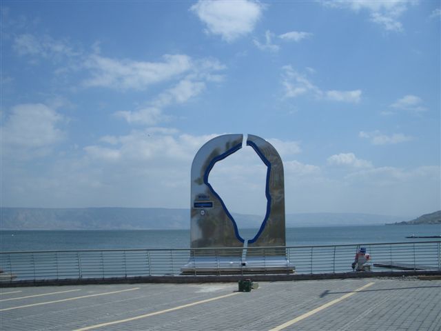 טבריה – פסל המדיד